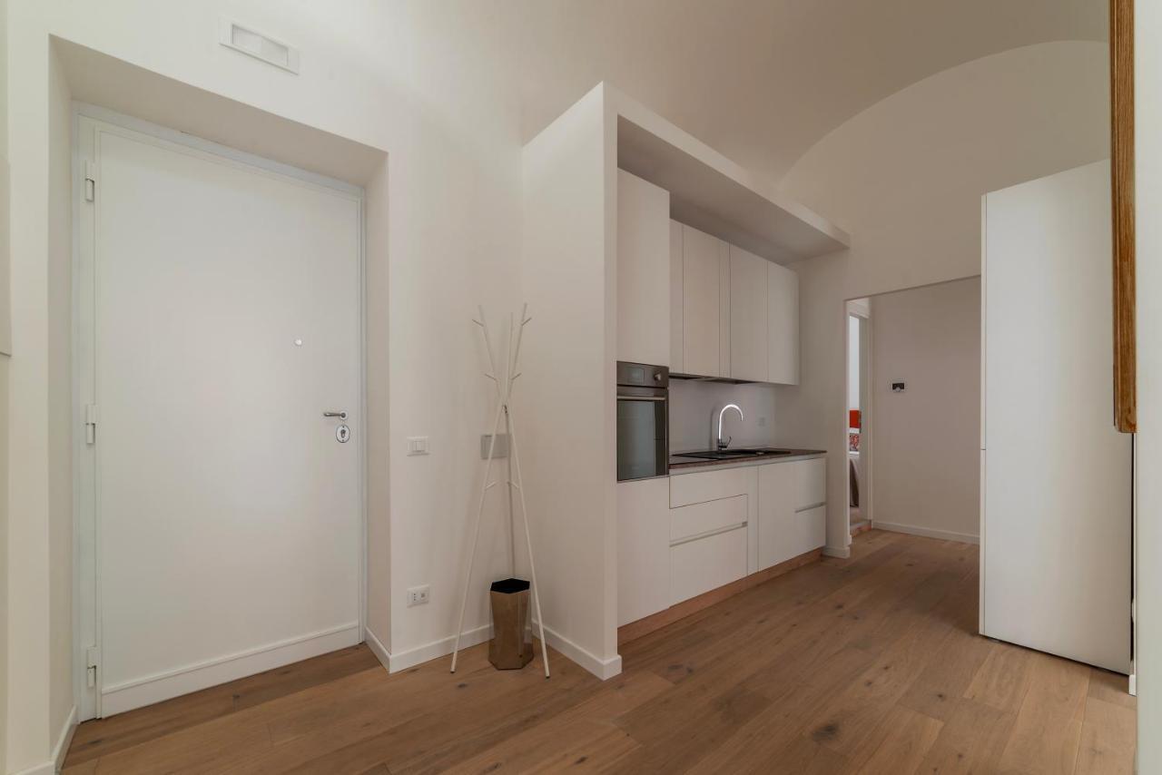 Termini & Acquario Romano Bright Apartment Luaran gambar