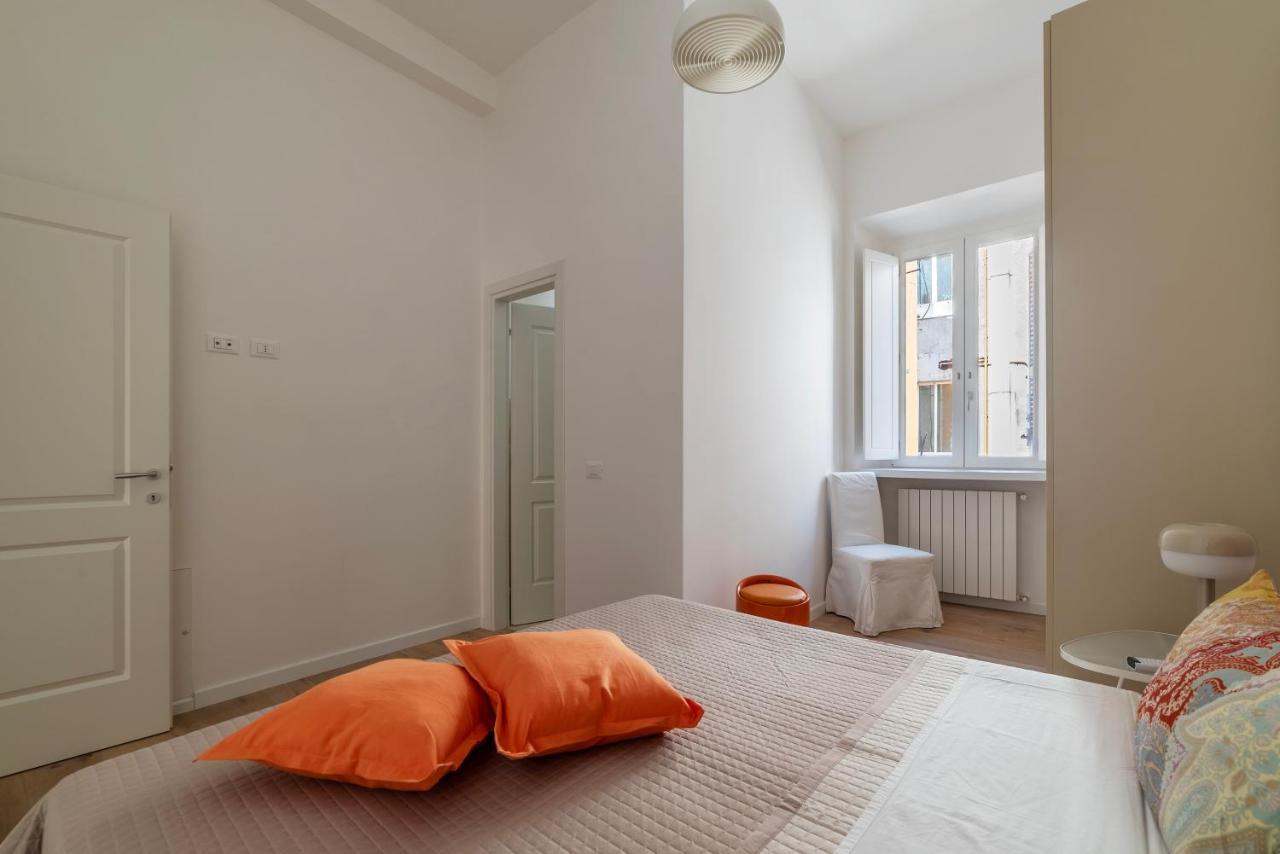 Termini & Acquario Romano Bright Apartment Luaran gambar